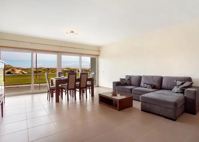 Apartament Gamboa-frente A Peniche